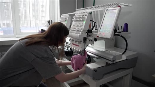 Russia's internet crackdown hobbles small businesses