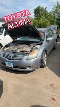 The Most Reliable Nissan Altima ? It’s Kinda a Toyota ! #nissanaltima #hybridcar #hybrid #junkyard