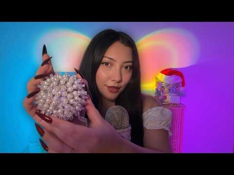 and for my next trick, i'm only allowed to use Christmas triggers for this ASMR video