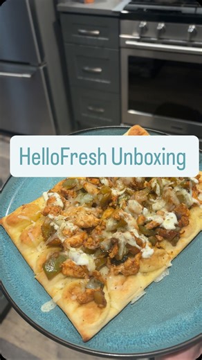 Caitlyn Renee 🌼🌞 on Instagram: "Another week, another HelloFresh Box!📦 🍽️ HelloFresh delivers pre-measured ingredients and easy recipes right to your door so you skip grocery shopping and weekly meal planning. ￼ • Most recipes can be prepared in 30 minutes or less, making dinner easier on busy nights. Who’s ready for a free box to try?! Comment “Box” for a box #hellofresh #meals #mealsdelivered #freshmeals #food"