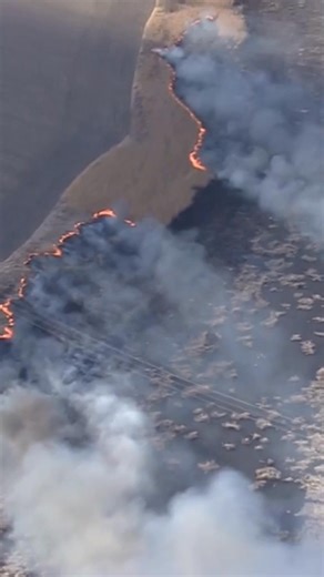 Ray County first responders are battling a large fire involving multiple structures in the Sunshine Lake area: https://www.kmbc.com/article/ray-county-sunshine-lake-fire-multiple-structures/70423159 | KMBC 9