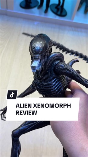 ALIEN XENOMORPH REVIEW 🔥 #alien #xenomorph #alienromulus #hottoys #toyreviews