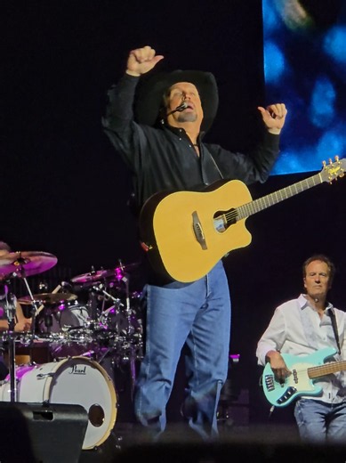 Garth Brooks The Dance live in Hyde Park, London. what a show! #garthbrooks #bsthydepark #london #fyp