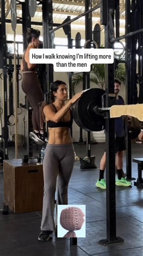 A triple humble 😳 If you want to build this kind of strength, apply for my 1:1 coaching through the application in my bio. 💪