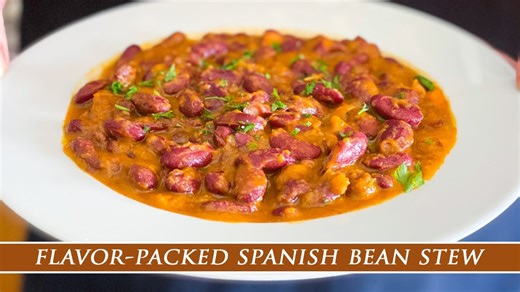 Alubias de Cantabria recipe: Traditional Spanish bean stew full of rich flavor