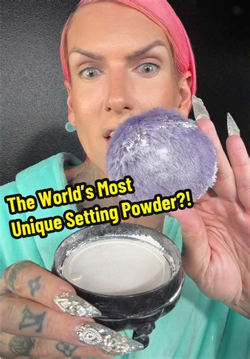 Testing out the unique @ANNA SUI COSMETICS brightening loose setting powder… let’s see if it’s Jeffree Star Approved or NOT #beautyreview #jeffreestar #annasui #makeup #settingpowder