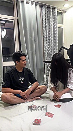 Gamerfleet playing uno with 👻