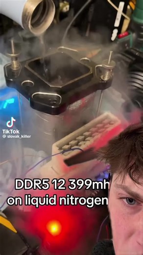 @Slovak_killer dawg please just leave me out of wherever you’re doing #ram #gamingpc #overclocking #liquidnitrogen