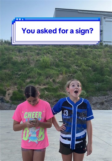 Skipping one practice doesn’t seem like a big deal—until progress quietly pauses. Cheer skills aren’t built in one big moment; they’re built through repetition, timing, and trust with the team. Every practice missed means missed reps, missed corrections, and missed chances to grow safer and stronger. Show up even on the hard days. Small choices today create big results tomorrow. Let your effort speak at the next competition. FOLLOW US FOR MORE! #baytwisters #cheerleadingnz #cheerleading #cheerli
