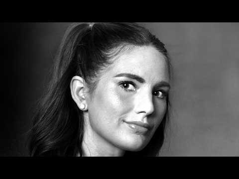 Escaping a Murderous Boyfriend-Monika