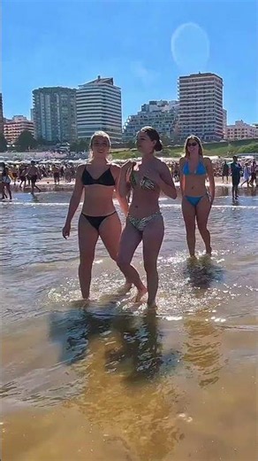 🇦🇷 Playa Grande Beach a Wonderful Day in Argentina