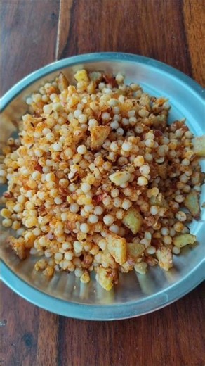 Non Sticky Sabudana Khichdi Recipe for Fasting #sabudana #vratrecipe #navratri #fastrecipe #foodie