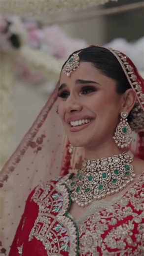 Bride Nidhi’s Emotional Dance Entry at Her Dubai Wedding