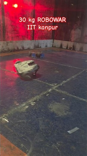 Robowar 30 kg iit kanpur🤘 #robowars #robotics #engineering #shorts