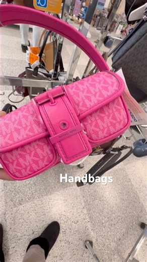 Michael KORS ZOE SMALL LEATHER CONVERTIBLE SHOULDER BAG & more #michaelkorsbag #michaelkorshandbags