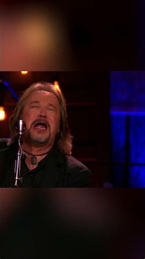 Travis Tritt - Little Country Chapel #Gaither #Country #Classic #Gospel - Gaither Music