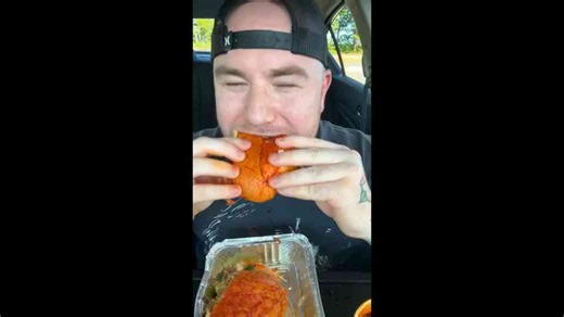 Fast food review compilation: Birria torta, Burger King and food reactions