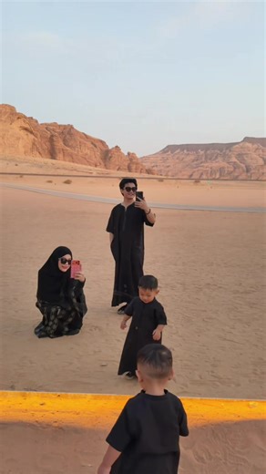 Exploring the World's Largest Mirror Building in Alula