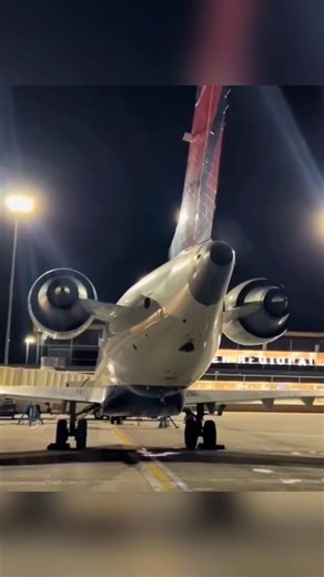 Why Jet Engines DON’T Have Keys ✈️ 🤯 #shorts