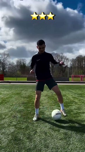 Try This Drill To Improve Your Football Control ⚽🔥💪🎬 @kovalevmisha13