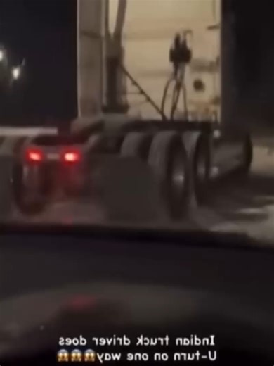 trucker fails pt3 shorts...im doin U Turn #foryou #fyp #foryoupagе #funnytiktok #funny #instantkarma #baddriversoftiktok #truckdriver #truckersontiktok like and sub to youtube king in bio