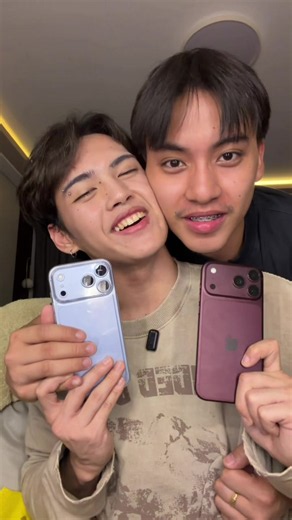 iPhone 18 Pro Max 1TB Burgundy unboxing