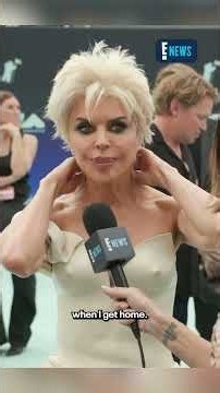 Lisa Rinna, the queen of fashion, is breaking the internet at the #VMAs. 🤩