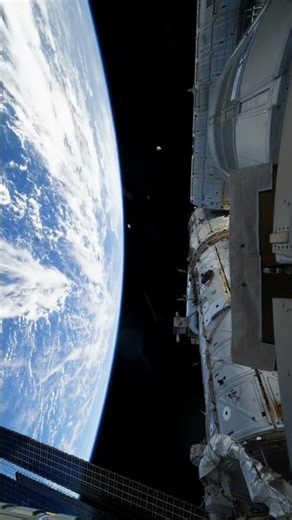 ASÍ SE ACOPLA UNA CÁPSULA A LA ISS 🛰️