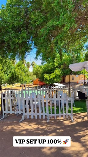 Abedi Kitsie on Instagram: "POOL PARTY VIP 💦 🏝️🚀"