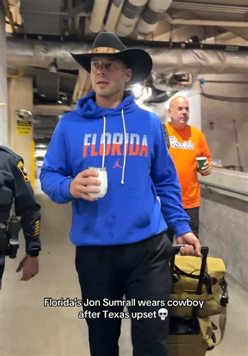 Florida head coach Jon Sumrall exits Texas’ stadium wearing a cowboy hat after the upset win💀 #collegefootball #Florida #Texas (via Florida Football)