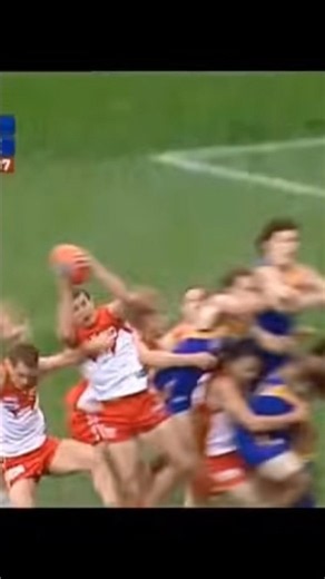AFL Grand Final 2005 Leo Barry Mark Sydeny Swans vs West Coast Eagles #afl