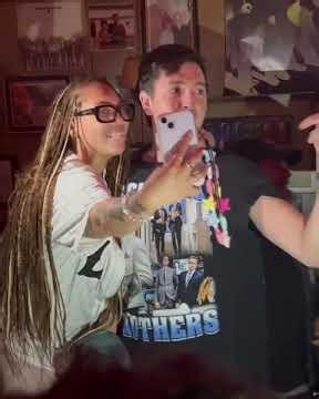 Nicholas Braun #nicholasbraun #youtube #2023 #ray's bar #bar #actor #greghirsch