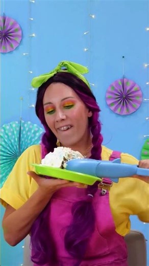 Cute & Clever Gadget That Grabs It All! 😍💡 #GadgetFun