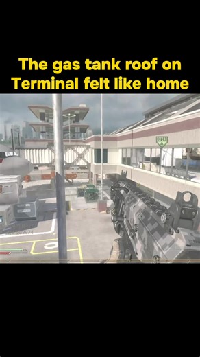 One of the best spots in Call of Duty history. I can hit every flag with a tube up there. #modernwarfare2 #callofduty #cod #xbox #mw2