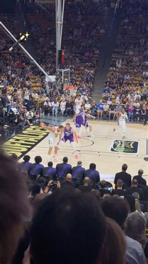 Nikola Jokic AMAZING Behind the Back Assist Through 3 Utah Jazz Players ! #nba #preseason #shorts