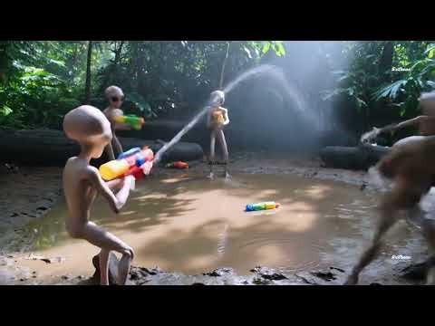 Aliens Having a Water Gun Fight… Caught on Camera 👽💦 | Super Soaker Chaos |