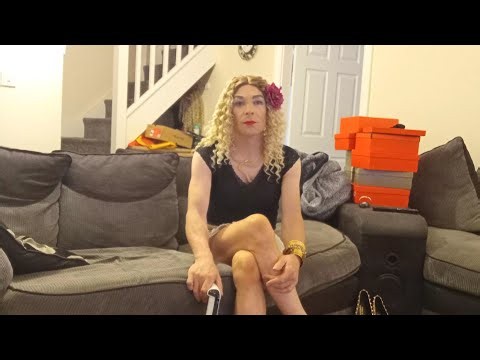 crossdresser livestream Q&A