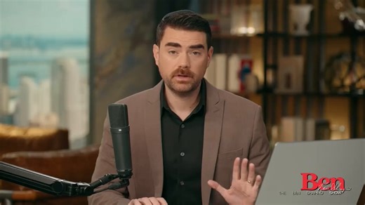 𝐒𝐇𝐄 𝐅𝐋𝐄𝐃 𝐒𝐘𝐑𝐈𝐀 𝐅𝐎𝐑 𝐆𝐄𝐑𝐌𝐀𝐍𝐘. 𝐍𝐎𝐖 𝐒𝐇𝐄'𝐒 𝐑𝐀𝐏𝐏𝐈𝐍𝐆 𝐀𝐁𝐎𝐔𝐓 𝐁𝐔𝐑𝐍𝐈𝐍𝐆 𝐈𝐓 𝐃𝐎𝐖𝐍.The artist is named Siba Al-Khiami. Syrian-born. Now living in Germany — one of the roughly 800,000 Syrians Angela Merkel admitted during the civil war.Her viral track this week is a list of grievances against the West, set to a martial beat. The English subtitles read:"𝘍𝘢𝘭𝘴𝘪𝘧𝘺 𝘰𝘶𝘳 𝘰𝘳𝘪𝘨𝘪𝘯𝘴, 𝘴𝘦𝘱𝘢𝘳𝘢𝘵𝘦 𝘰𝘶𝘳 𝘭𝘰𝘷𝘦𝘥 𝘰𝘯𝘦𝘴 𝘢𝘯𝘥 𝘴𝘭𝘢𝘶𝘨𝘩𝘵𝘦𝘳