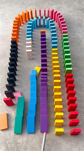 🔥 One Push. 100 Dominoes. Zero Mistakes! | #Shorts #dominochallenge