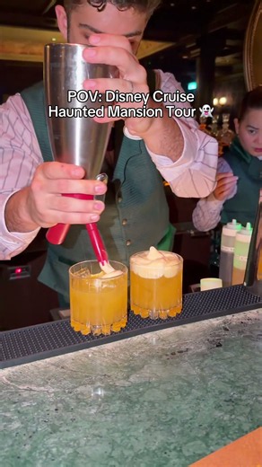 Disney Haunted Mansion Tour‼️ 👻 #disney #family #vacation