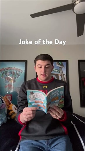 Joke of the Day: Marmalade's Favorite Holiday #jokes #jokebook #thebadguysmovie #newyear #shorts