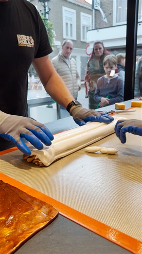 Making Candy In Front Of Awesome Crowd (From Design to Finished Product) | Rocks & Rolls Candy