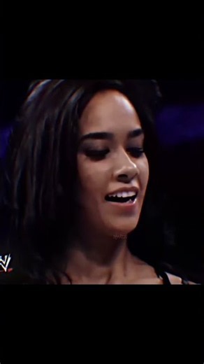 AJ Lee pins cameron by shining wizard x cheap thrills by sia edit #ajlee #smackdown #shorts
