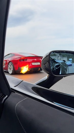 Ferrari 812 Superfast *HUGE FLAMES (S4T STAGE 2) #stage4tuning #ferrari #812superfast #fyp