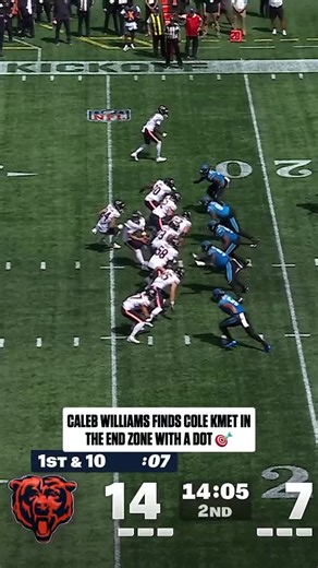 #calebwilliams and the #chicagobears are rolling 🤩 #nfl | Chicago Bears