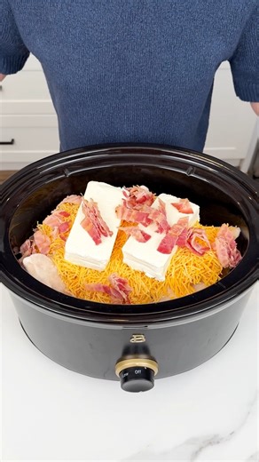 The best crockpot dinner I make chicken bacon ranch sliders in my slow cooker. | Justine Kameron