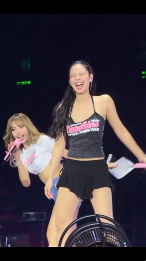 BLACK PINK LISA JENNIE TO#BTS#Jungkook#V#Jimin#Viral#Shorts