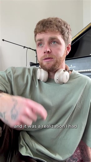 Alex Warren's Arena Tour Insights