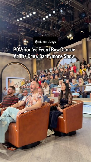 POV: You’re Front Row Center At The Drew Barrymore Show 🧡