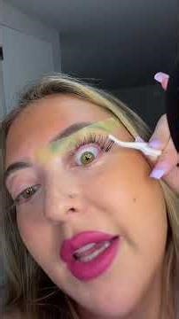 DIY Cluster Lash Tutorial using My Favorite Lash Glue